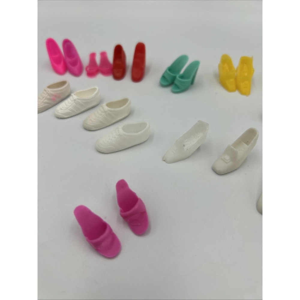 Modern‎ And Vintage Clone Barbie Shoe Singles Lot Mismatched Shoes Some Barbie - Picture 4 of 6